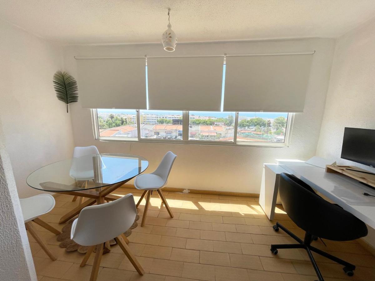 Panoramic Seaview - 2 Bedroom, Main Ave, 15 Min Walk Beach, Workspace Albufeira Bagian luar foto