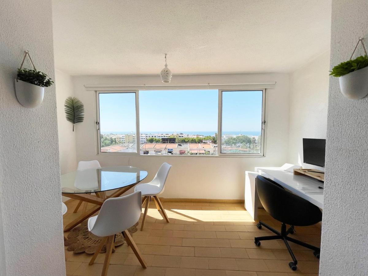 Panoramic Seaview - 2 Bedroom, Main Ave, 15 Min Walk Beach, Workspace Albufeira Bagian luar foto