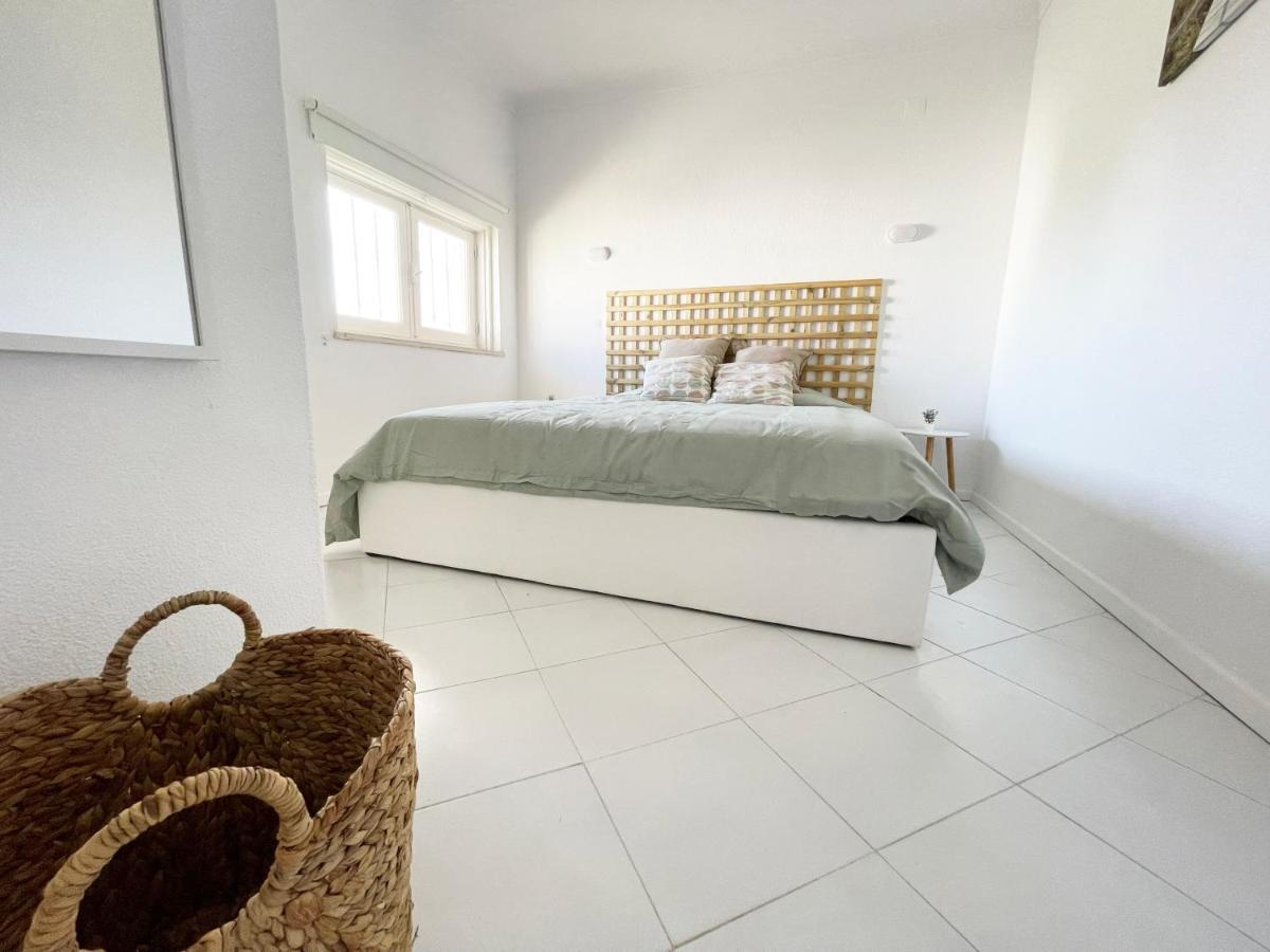 Panoramic Seaview - 2 Bedroom, Main Ave, 15 Min Walk Beach, Workspace Albufeira Bagian luar foto