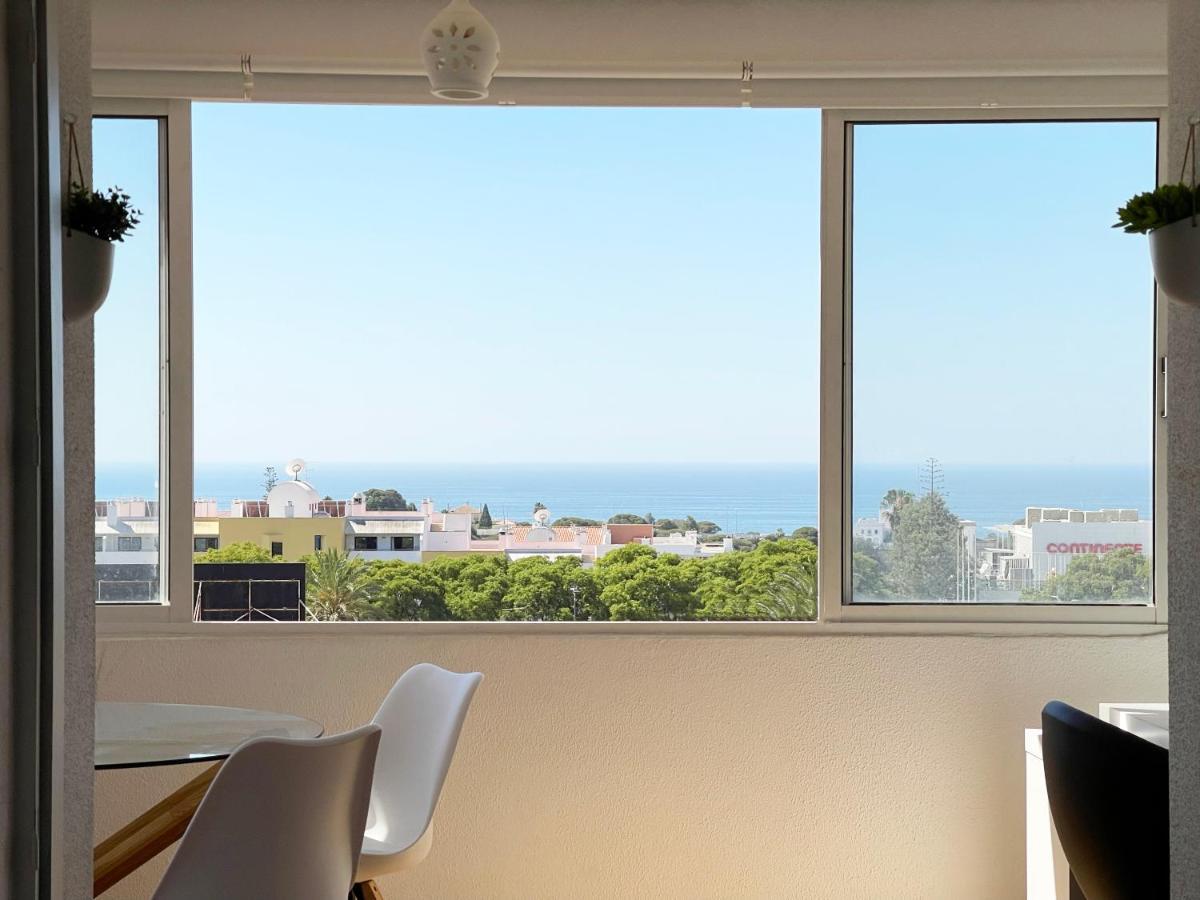 Panoramic Seaview - 2 Bedroom, Main Ave, 15 Min Walk Beach, Workspace Albufeira Bagian luar foto
